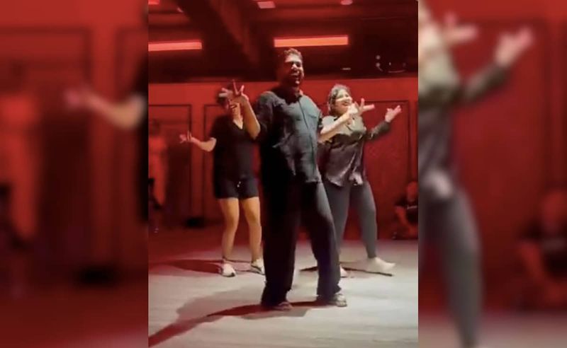 Did Muttiah Muralitharan Dance On ‘Tauba Tauba’ In Viral Video – Here’s The Truth – NDTV Sports